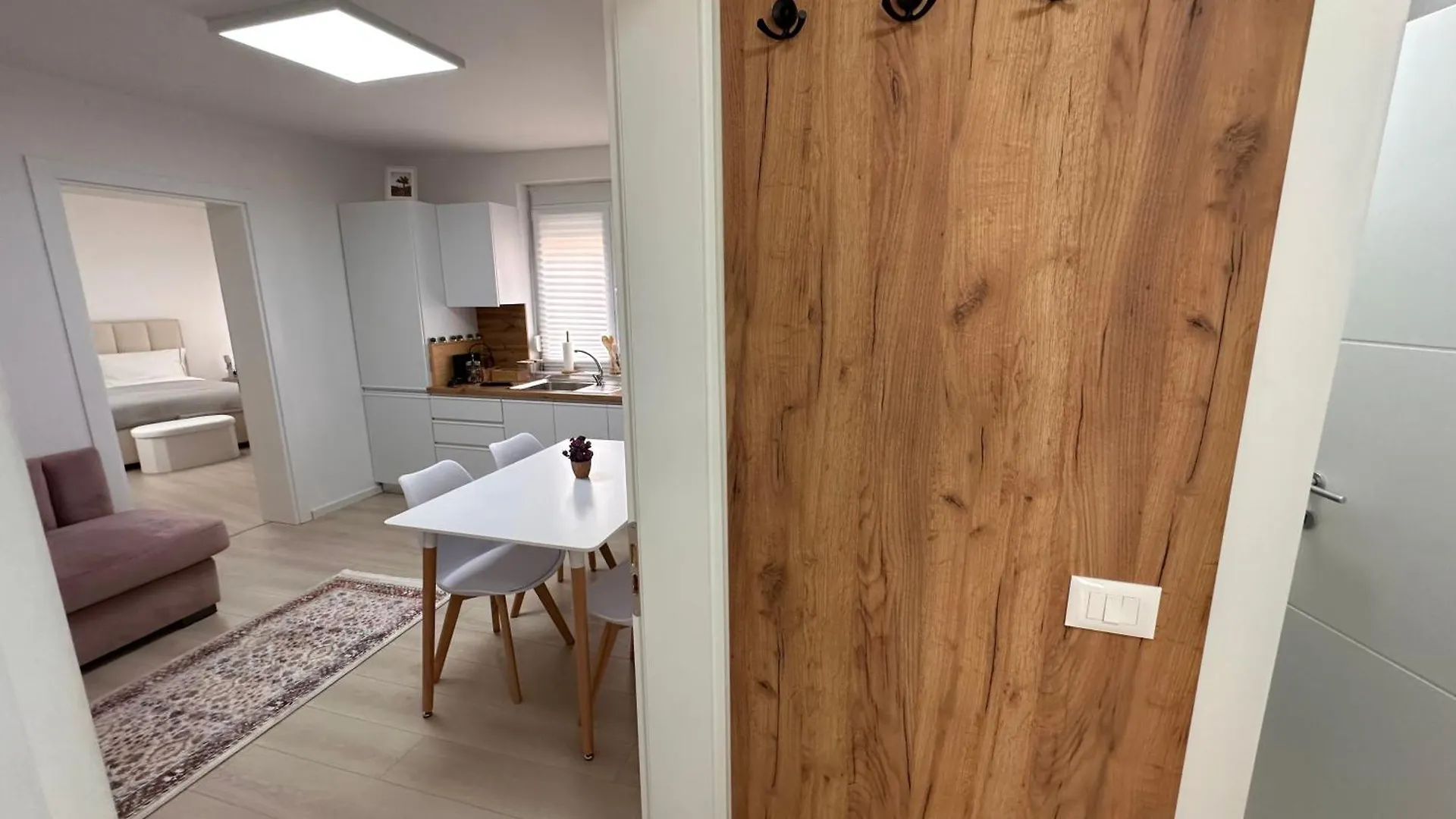 Cosy Staycation Tirana Apartment